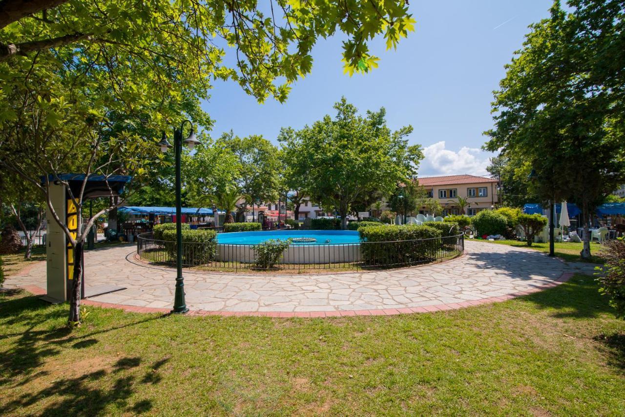 Villa Alexandra Sun Vrasná Esterno foto