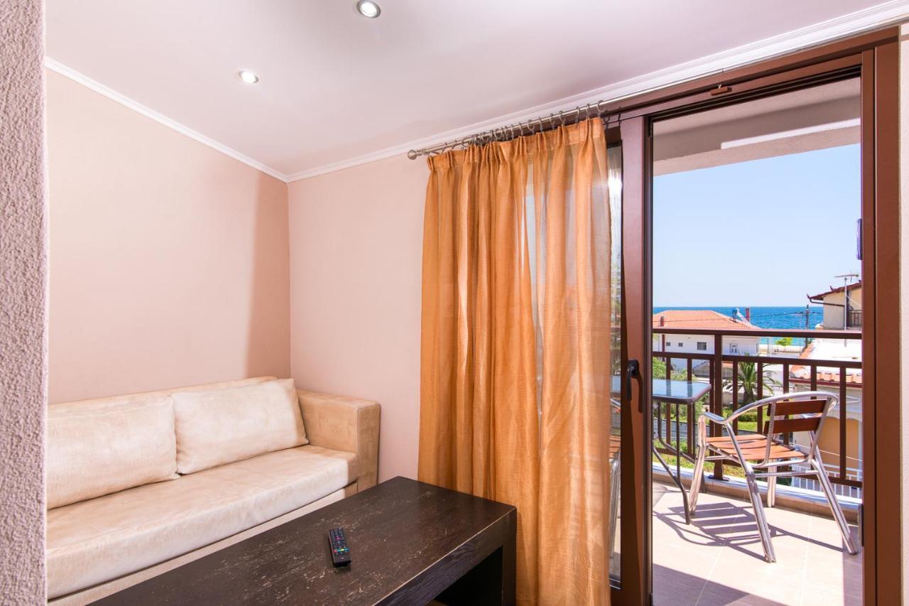 Villa Alexandra Sun Vrasná Esterno foto