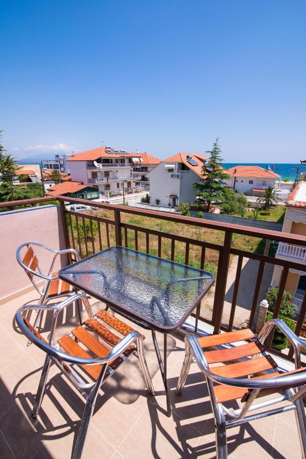 Villa Alexandra Sun Vrasná Esterno foto