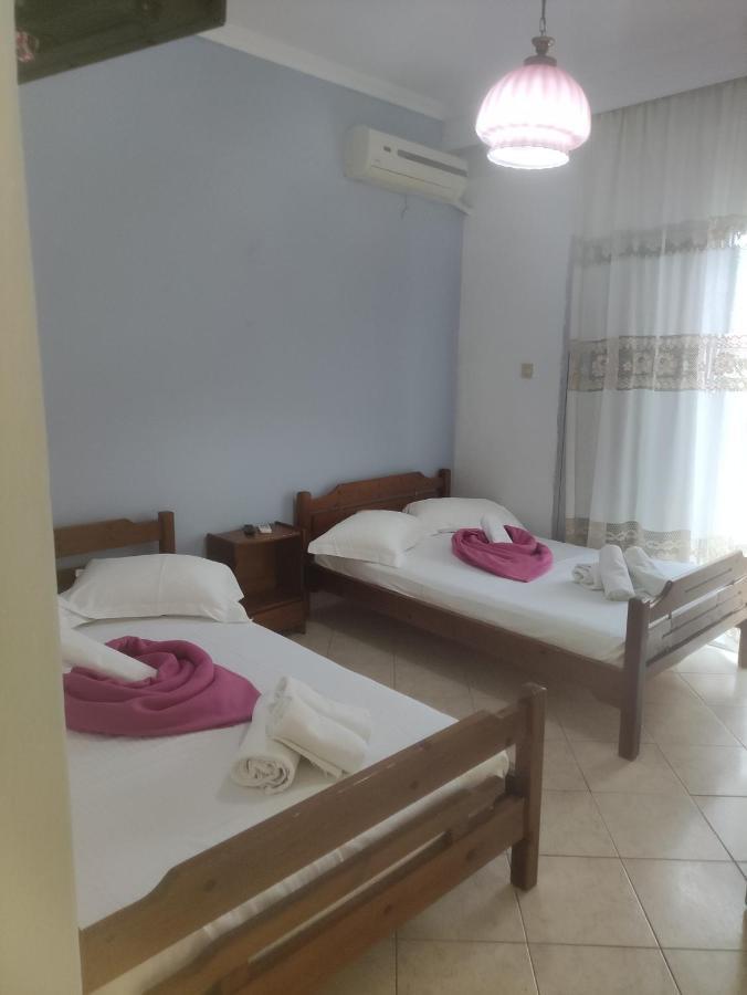 Villa Alexandra Sun Vrasná Esterno foto